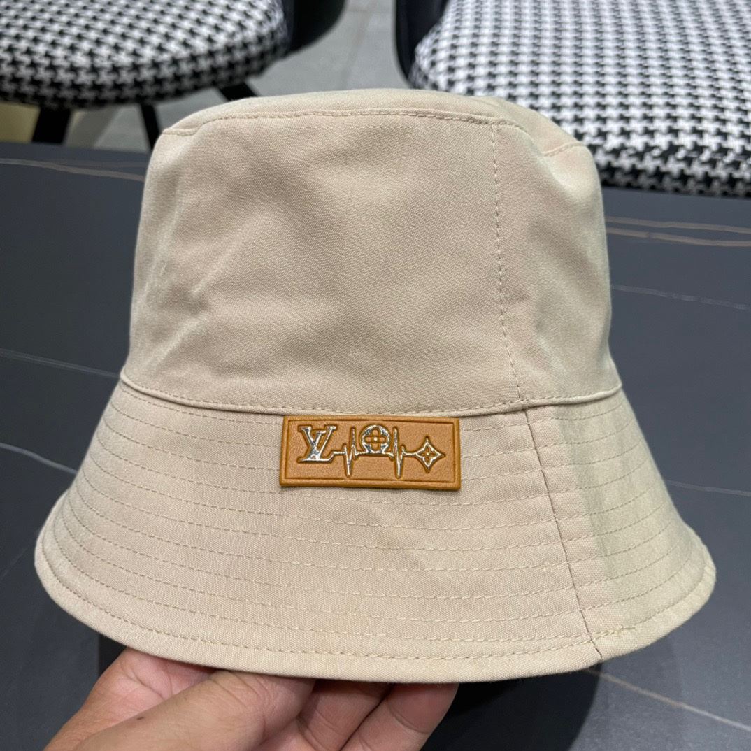 Louis Vuitton Caps